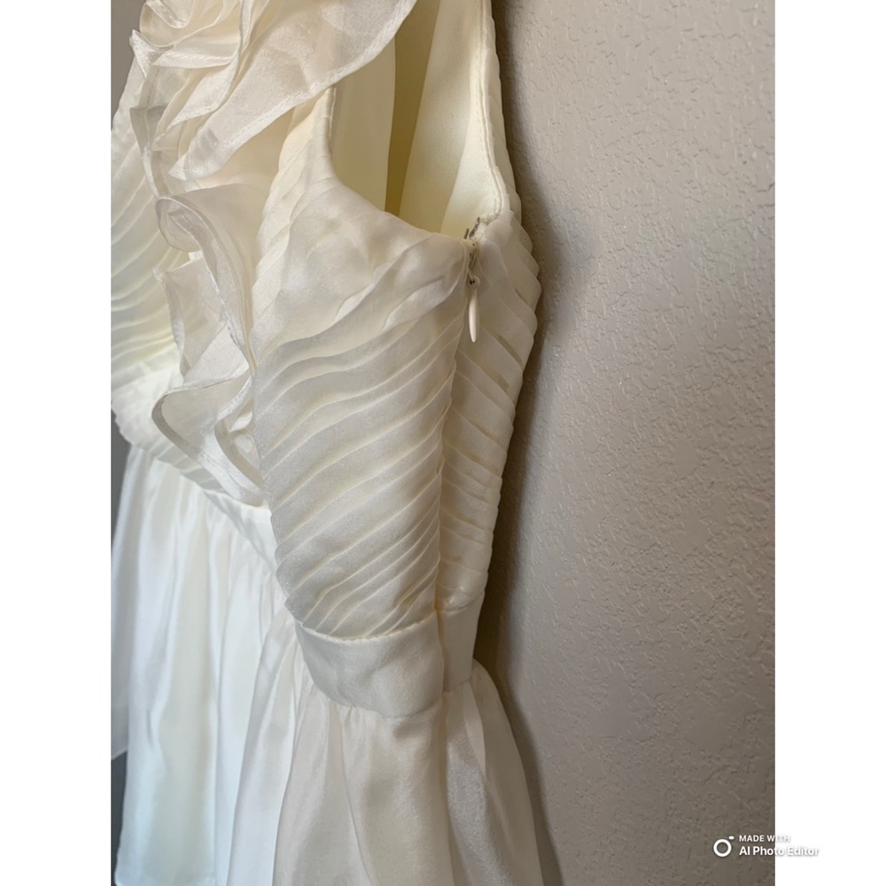 Lulus Large Lanelle Cream Ruffled One Shoulder Midi Dress NWOT Whimsical Tiered - Picture 9 of 17
